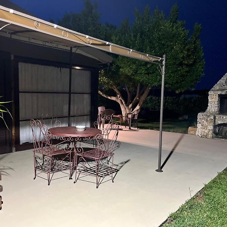 A Lu Fanizza Bed & Breakfast Cutrofiano Bagian luar foto