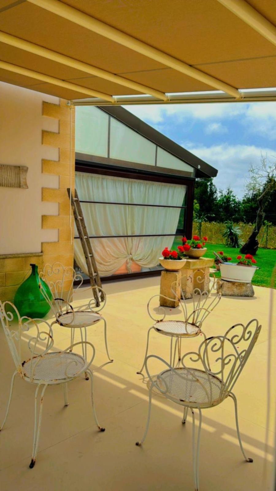 A Lu Fanizza Bed & Breakfast Cutrofiano Bagian luar foto
