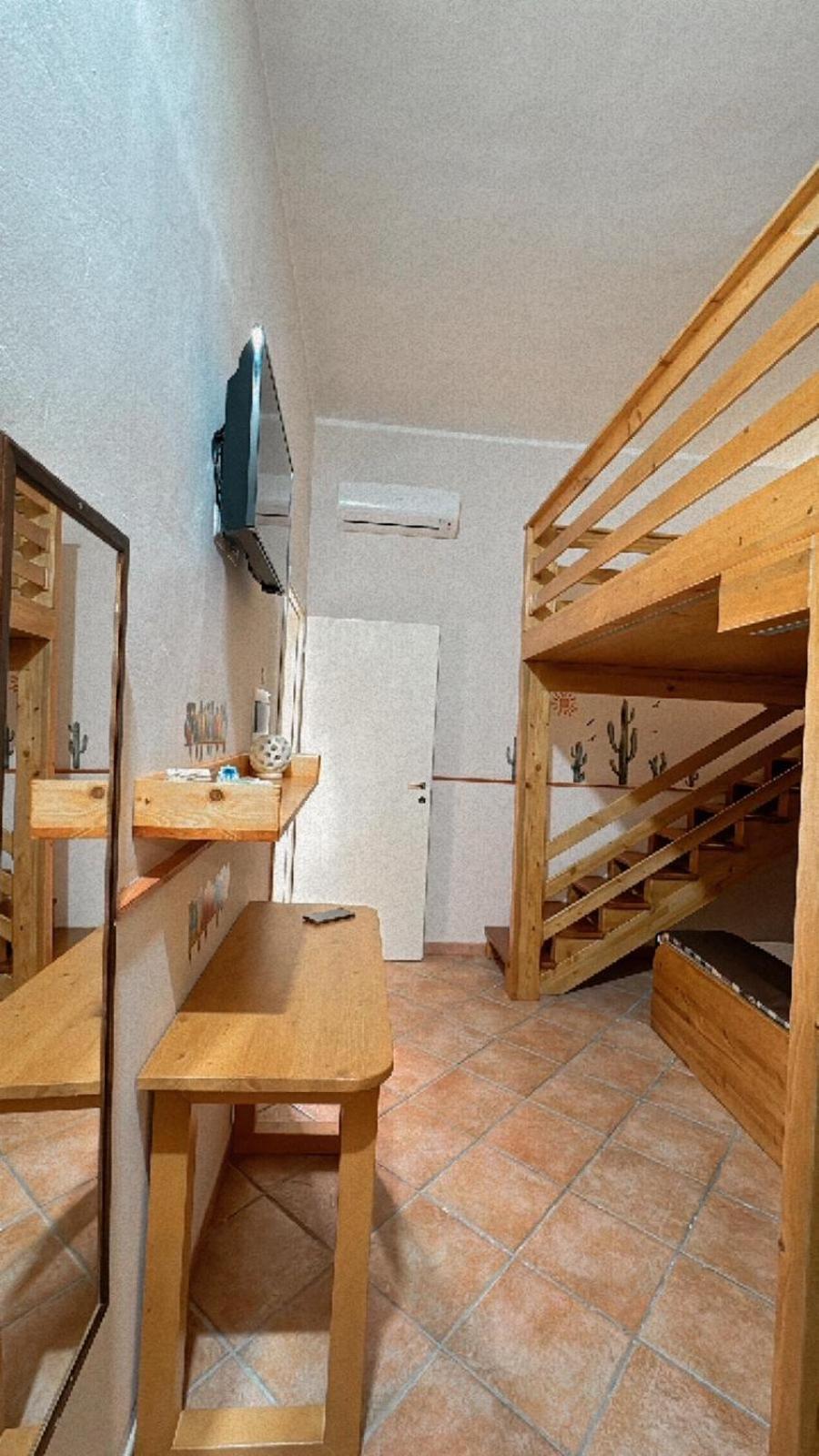 A Lu Fanizza Bed & Breakfast Cutrofiano Bagian luar foto